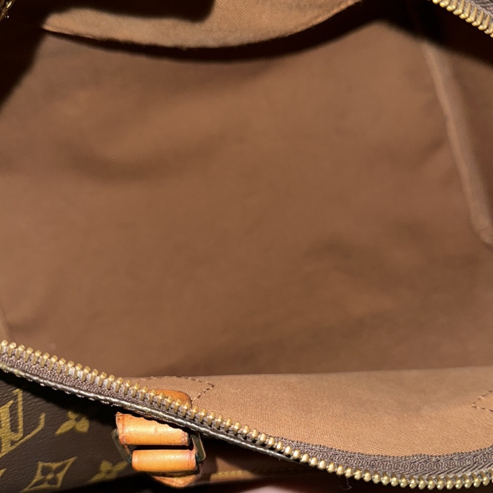 Authentic Louis Vuitton Speedy 30 - Picture 8 of 12